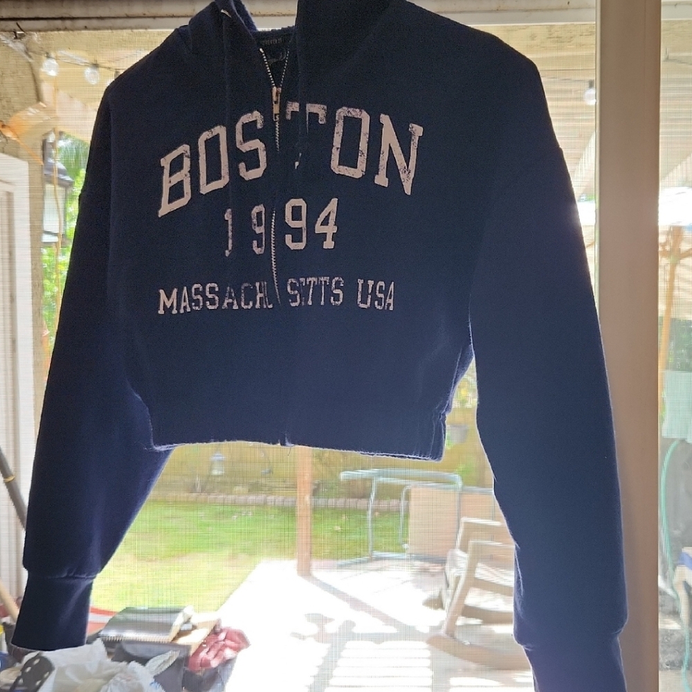 Forever 21 Navy Blue Pullover Sweatshirt